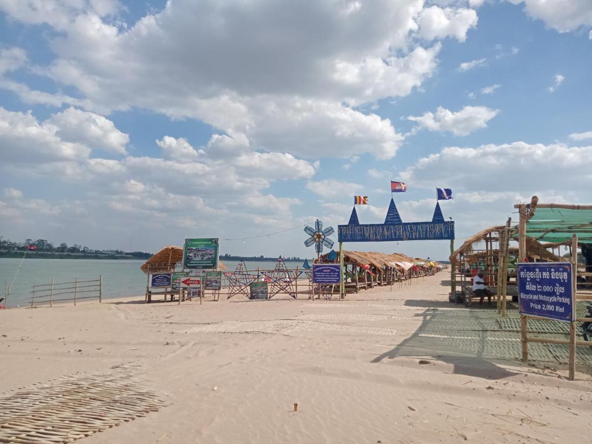 Tonle Mekong Homestay Krong Kracheh Luaran gambar