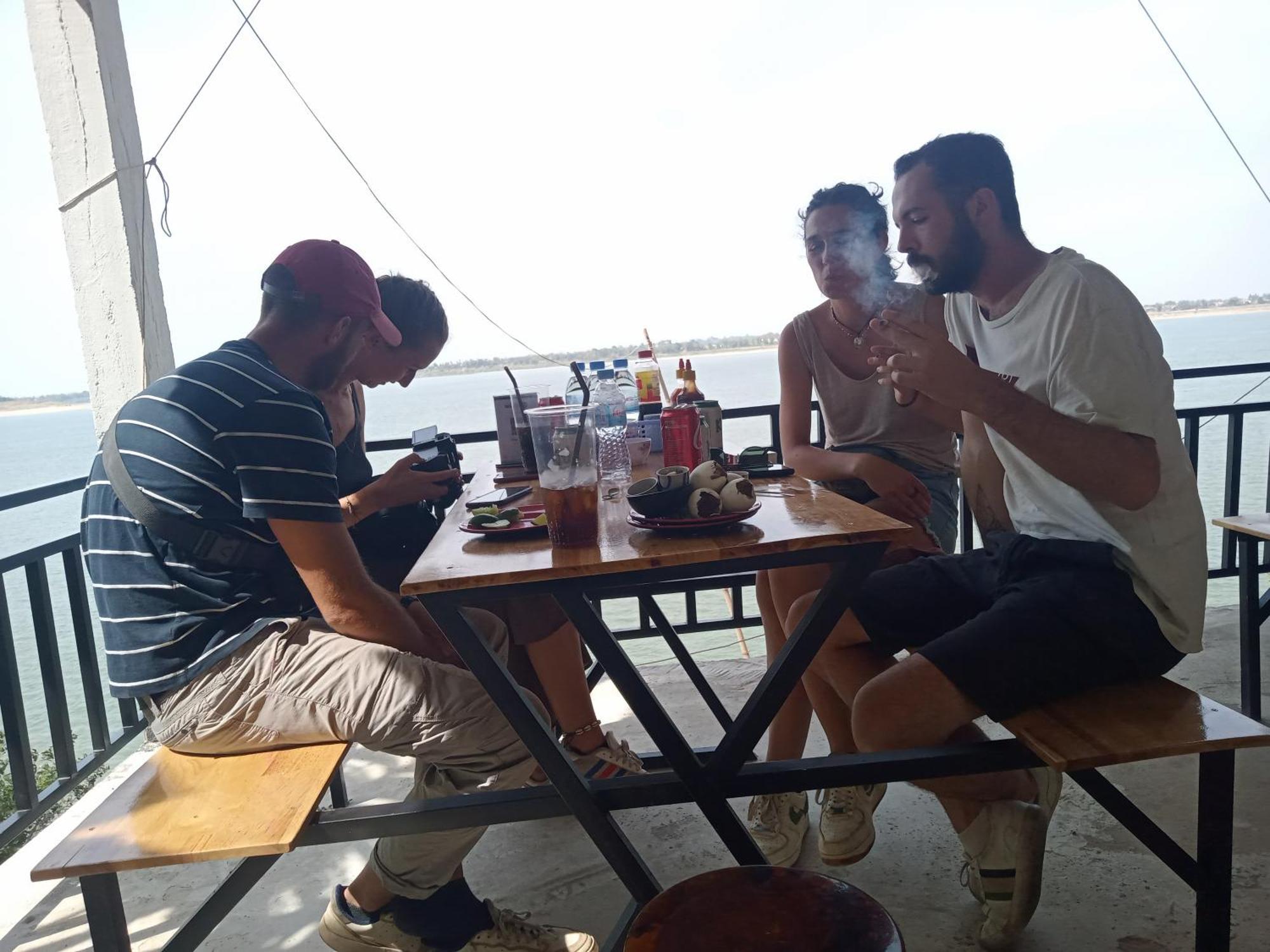 Tonle Mekong Homestay Krong Kracheh Luaran gambar